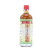 Dầu phong thấp trật đả Chánh Đại 50ml